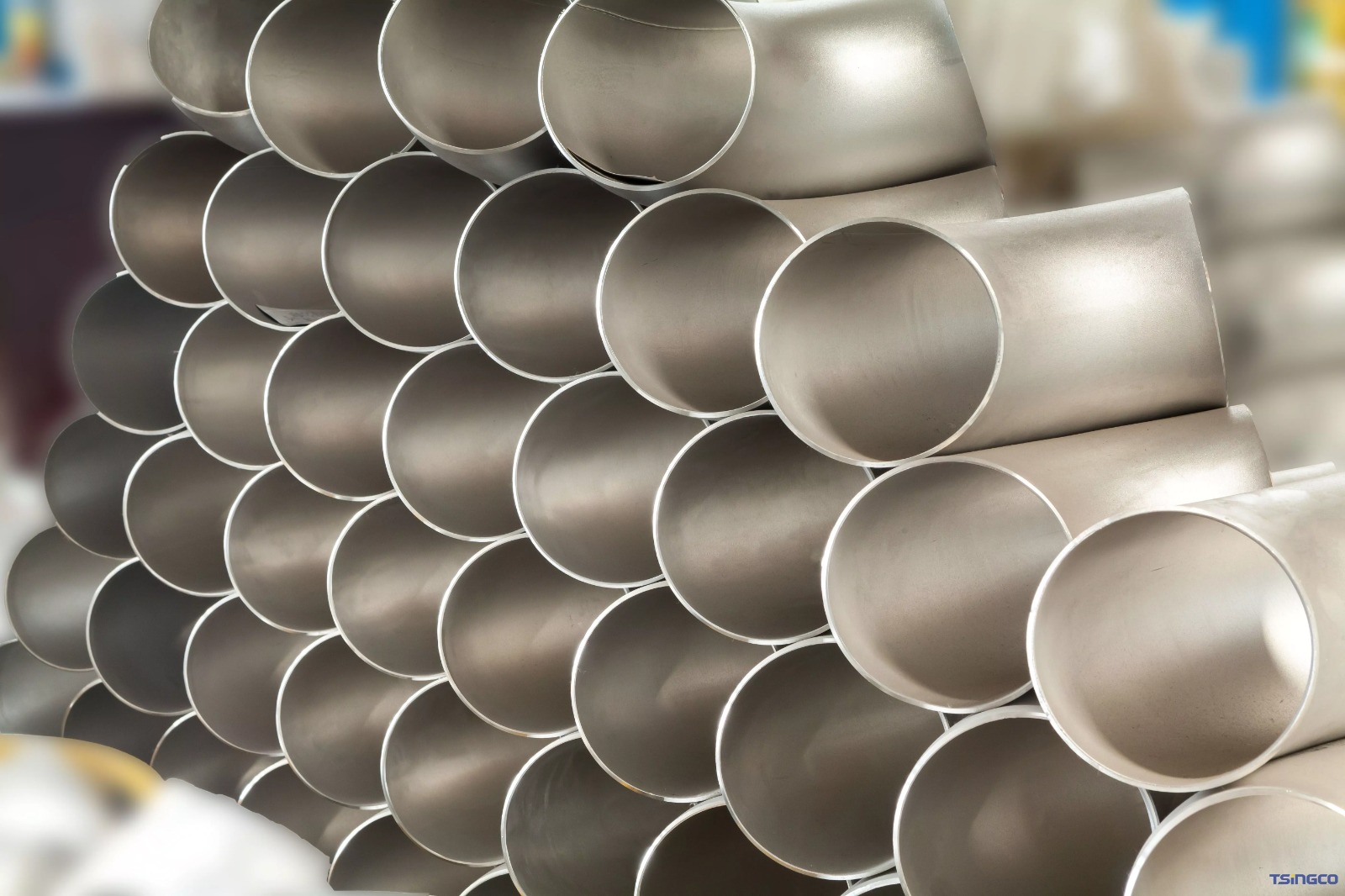 photo of nickel alloy pipes