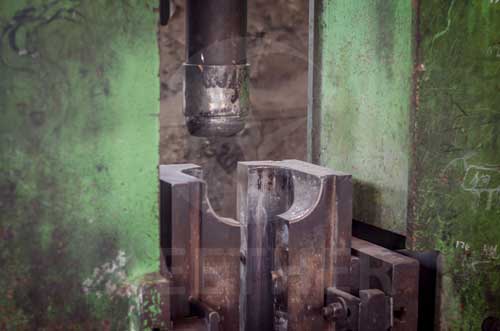 Incoloy 925 elbow forming machine