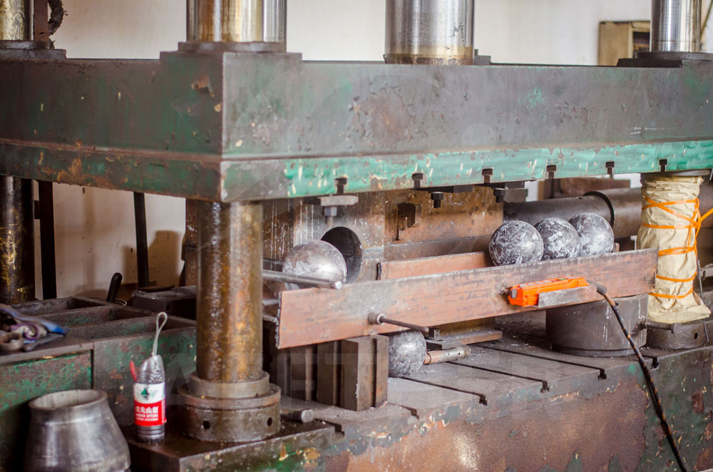 Monel sand blasted elbow stock in Mumbai india