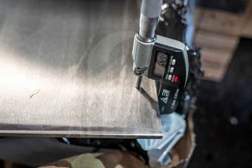 Incoloy 903 plate thickness inspection