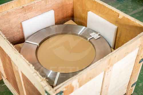 Inconel 686 strip in wooden case